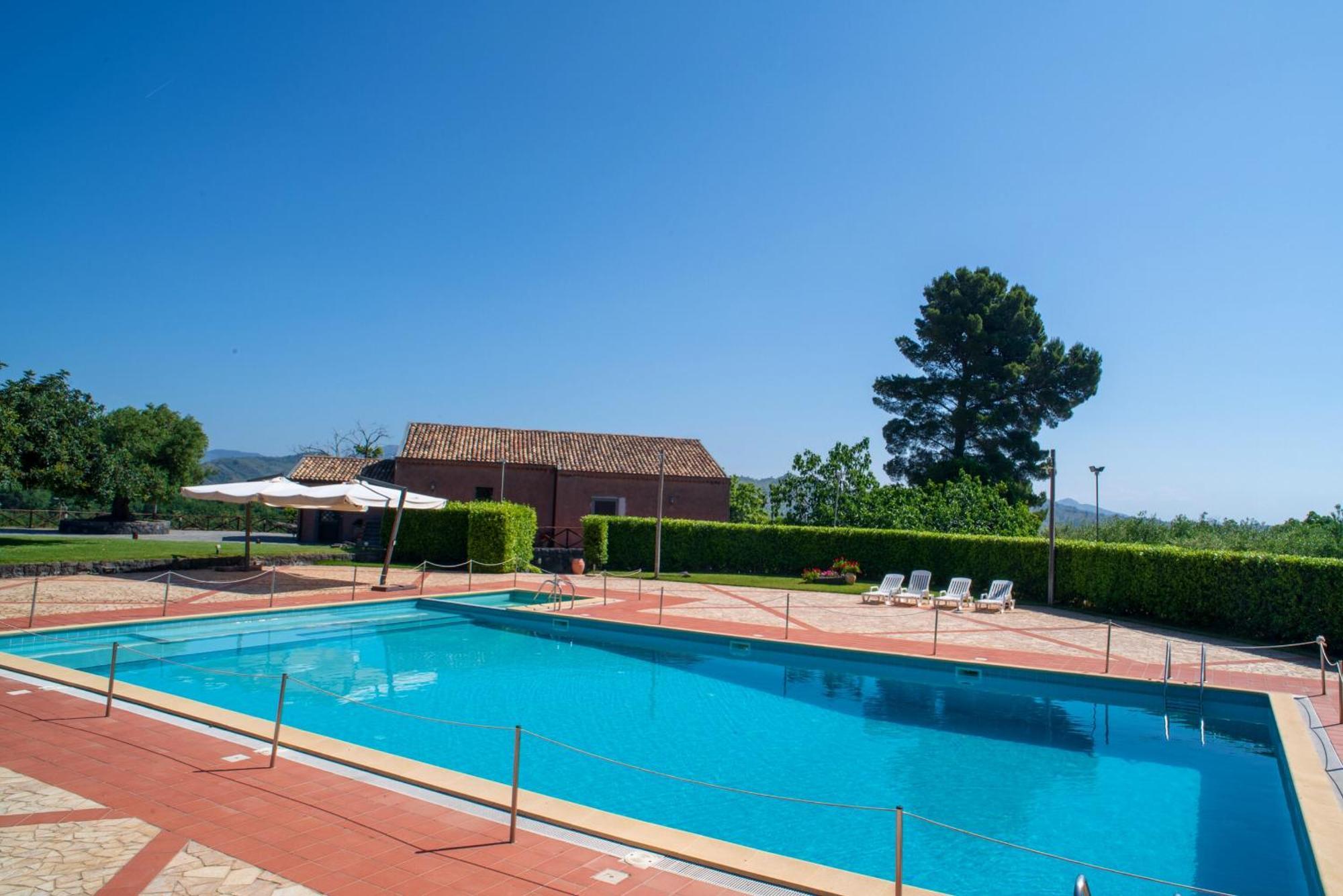 Borgata Baldazza Hotel Linguaglossa Bagian luar foto