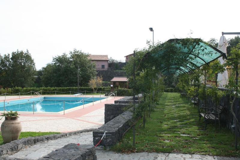 Borgata Baldazza Hotel Linguaglossa Bagian luar foto