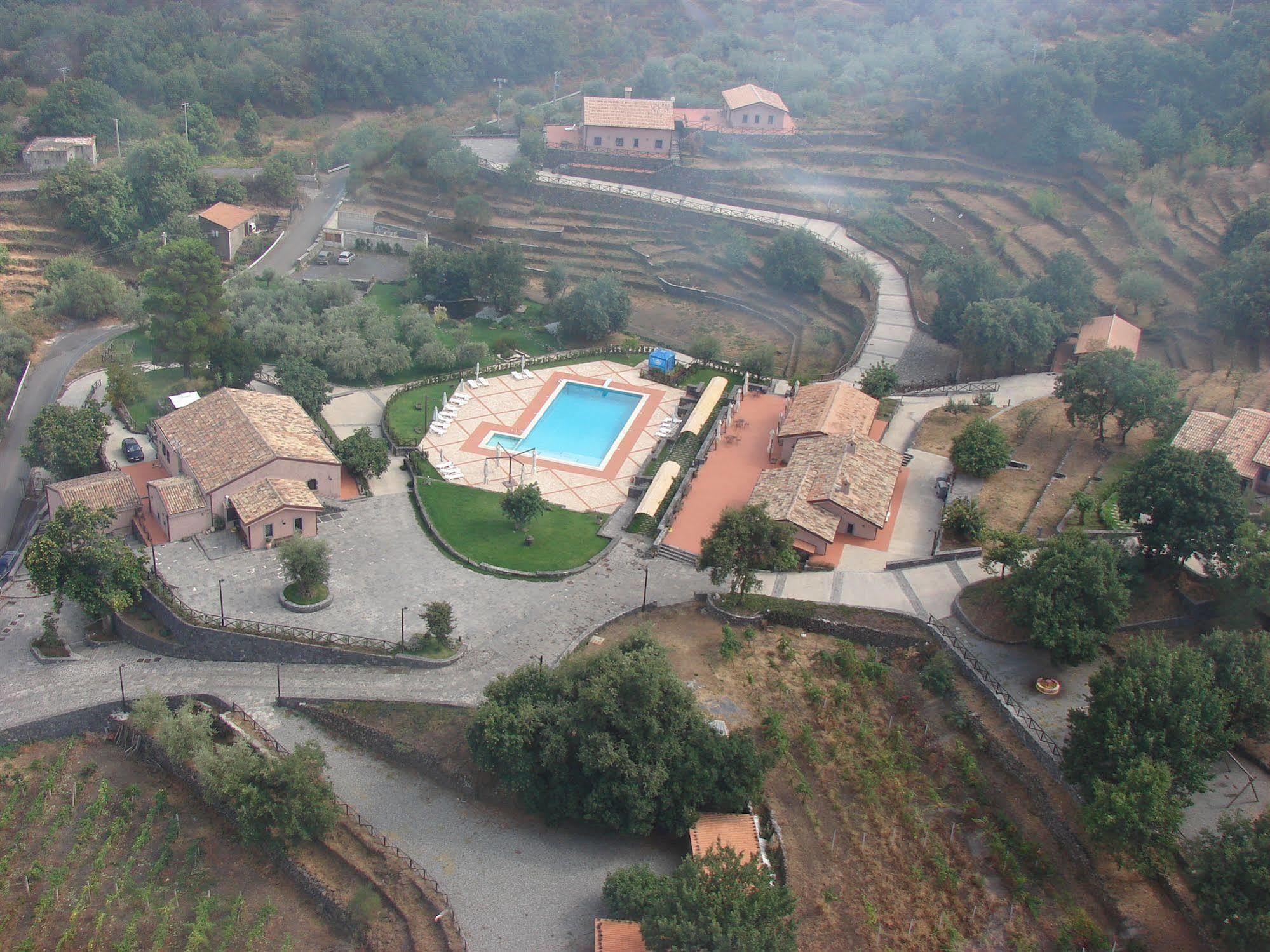 Borgata Baldazza Hotel Linguaglossa Bagian luar foto